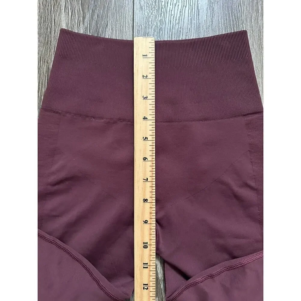 Lululemon Ebb To Street Pant size 4 Black Cherry